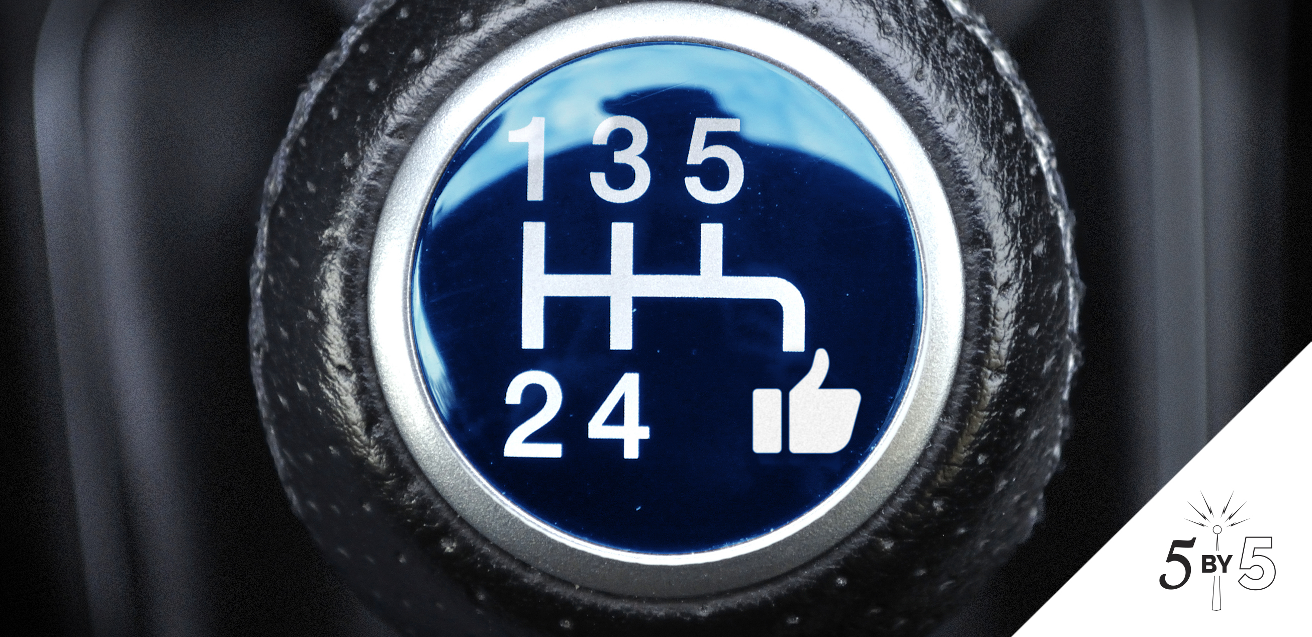 gear knob with facebook like symbol